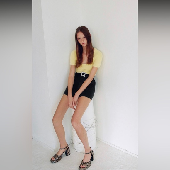 🛍️NEW ZARA CROP TOP. SUPER COMFY AND CUTE - Picture 2 of 6